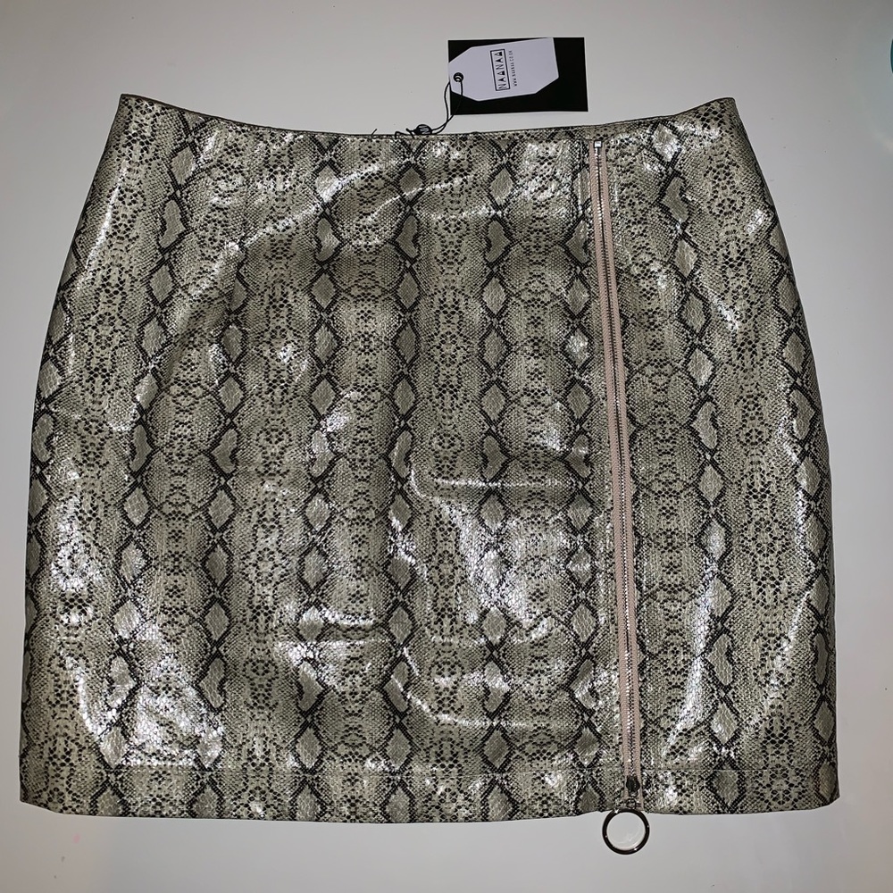 nasty gal snakeskin skirt